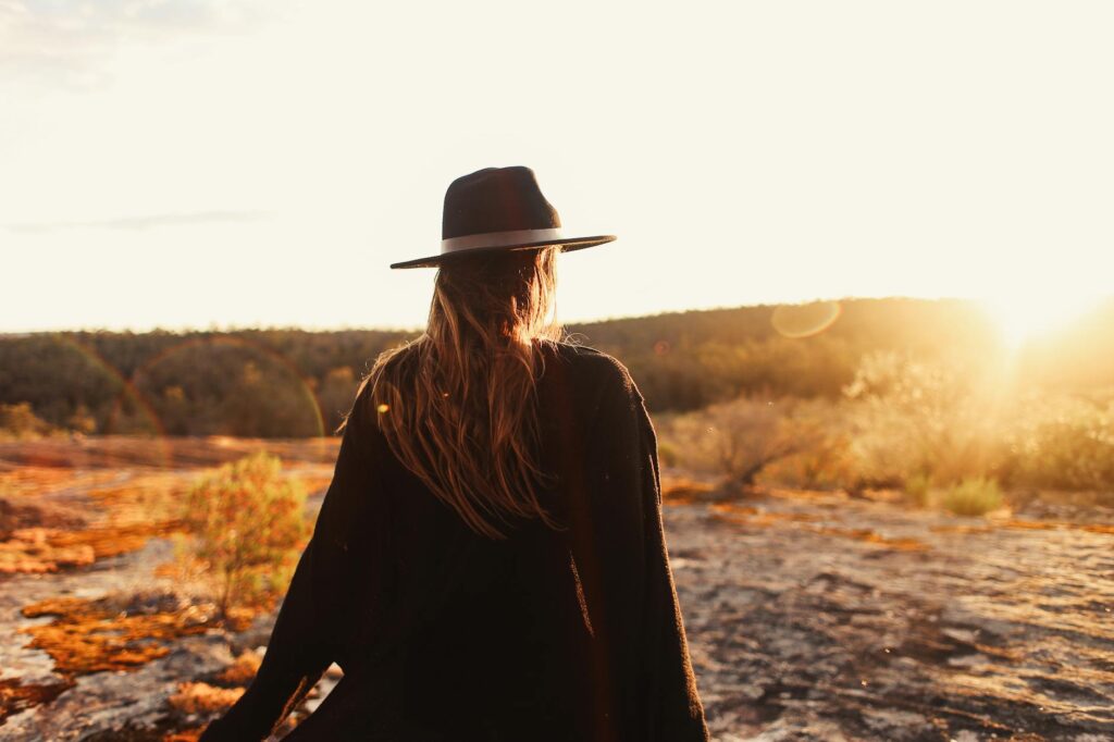 Solo Female Travel Advice – The Travel Savvy Wanderer